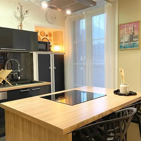 Bienvenue Au Chillou - Parking - Terrasse Apartment