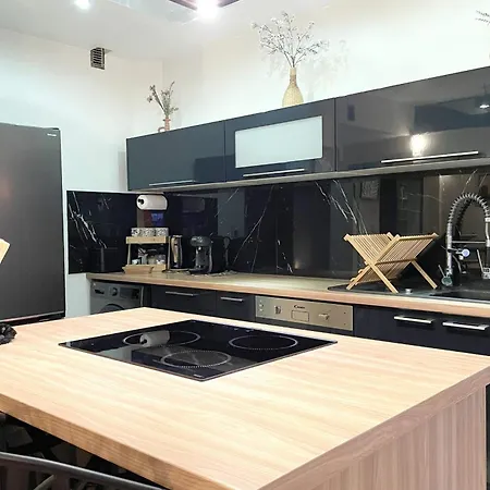 Bienvenue Au Chillou - Parking - Terrasse Apartment *